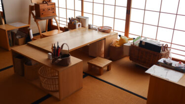 家にあるもので作った姉妹の学習デスク